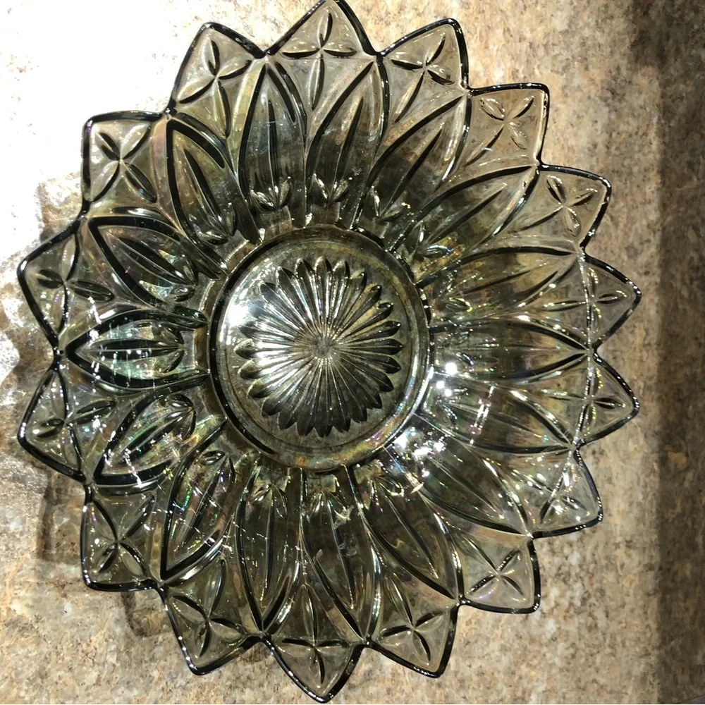 Federal Glass Smoke Iridescent Petal Pressed Glass bowl - Picture 3 of 6